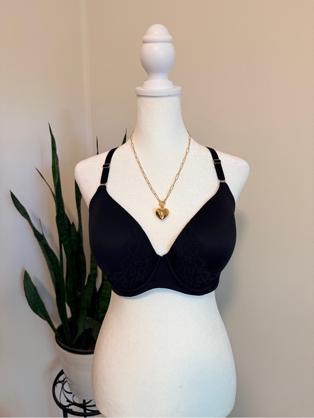Soma | Embraceable Enchanting Lace J-Hook Bras in Black & Beige - Picture 9 of 11